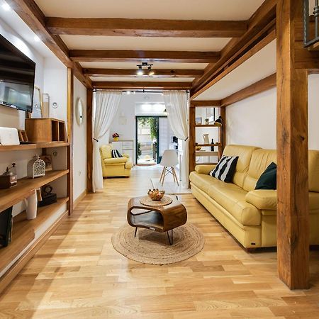 La Guardia Apartment With Free Private Parking Rijeka Ngoại thất bức ảnh